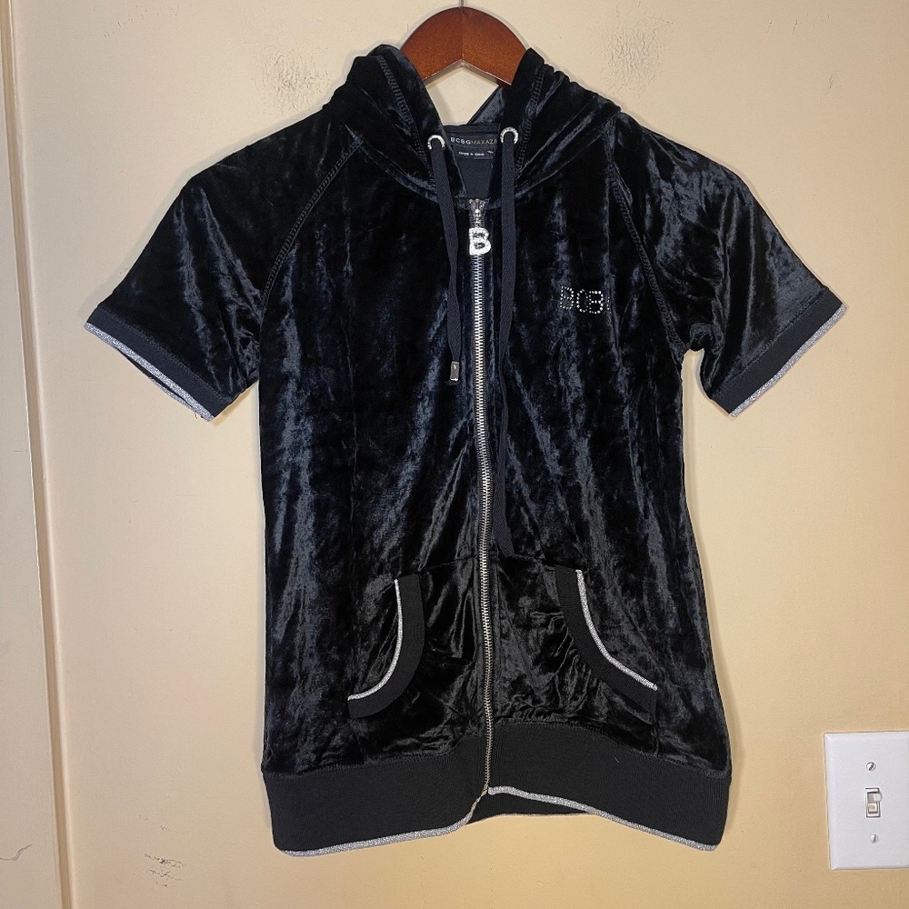 BCBGMaxAzria Black Velvet Short-Sleeve Hoodie
